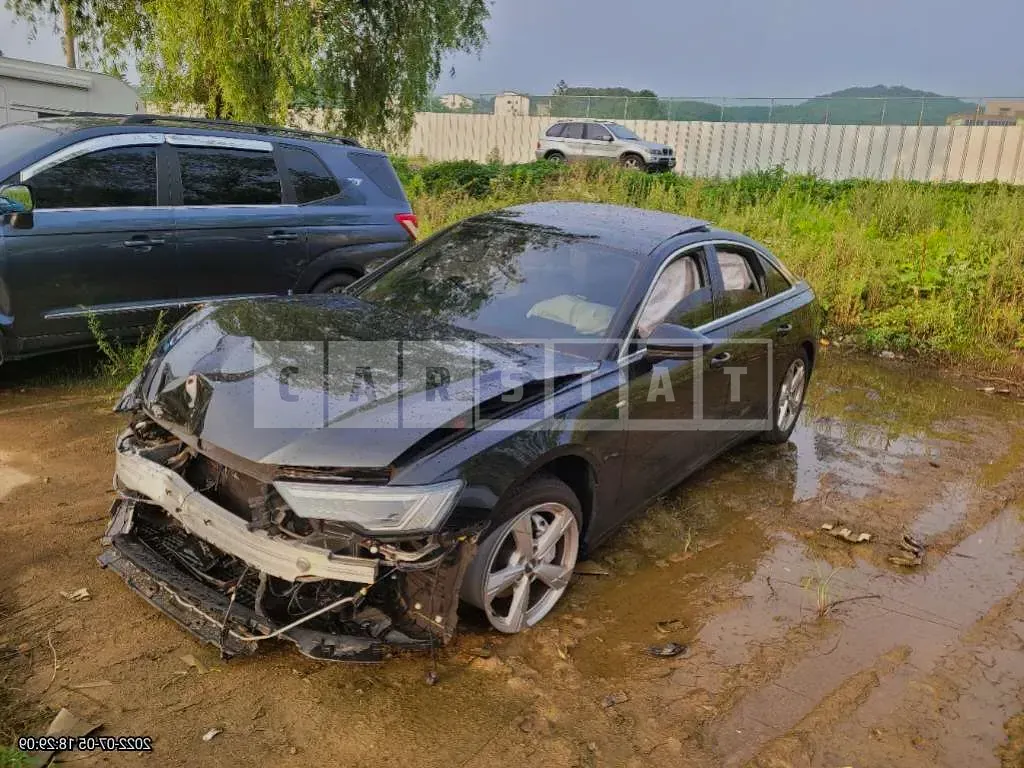 Photo 2 of 9: 2021 Audi A6 40 TDI, VIN WAUZZZF23MN007797 — Korean insurance auction