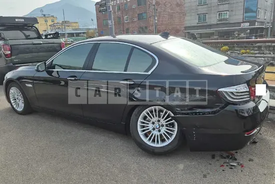 Photo 2 of 15: 2015 BMW 520d — Korean insurance auction