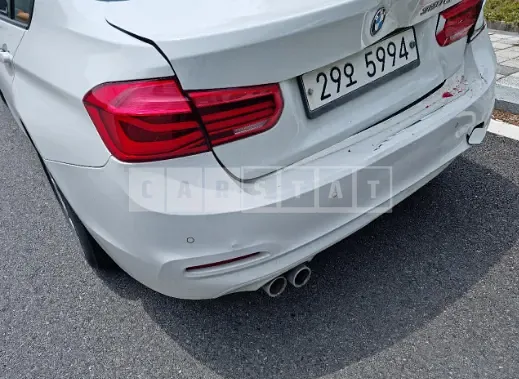Photo 2 of 10: 2016 BMW 320d, VIN WBA8C5104GK633635 — Korean insurance auction