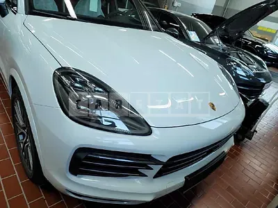 Photo 1 of 19: 2022 Porsche Cayenne — Korean insurance auction