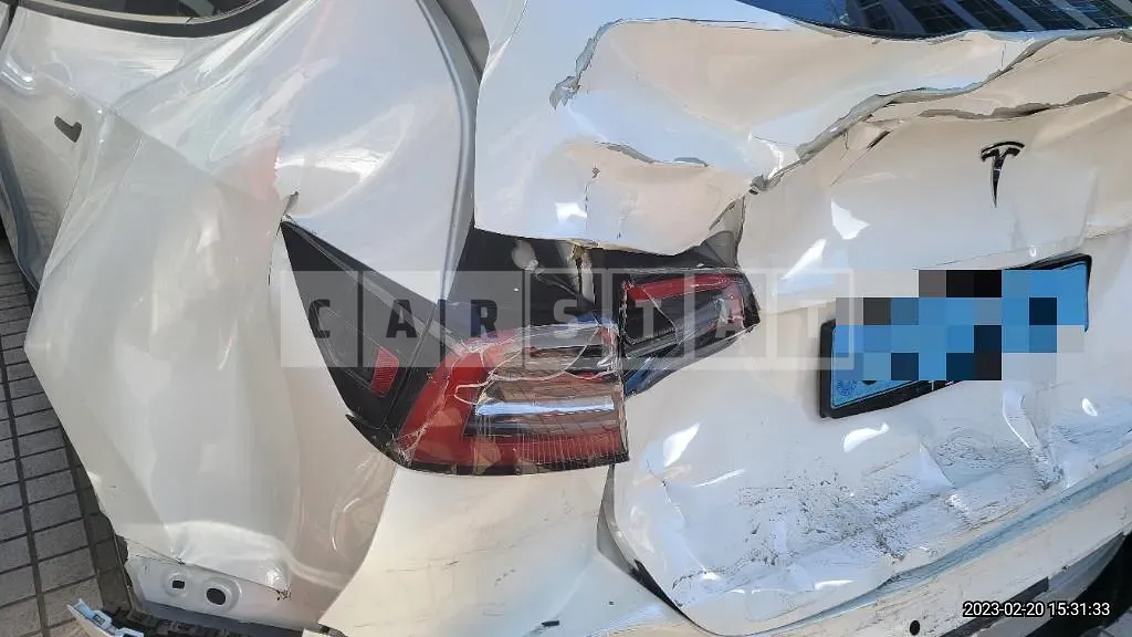 Photo 2 of 9: 2021 Tesla Model Y Standard Range, VIN 5YJYGDED6MF236256 — Korean insurance auction