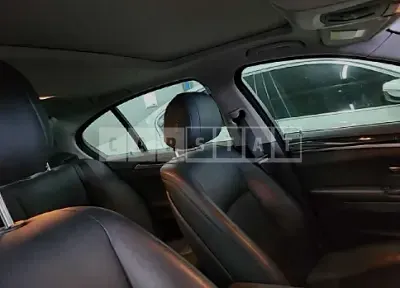 Photo 1 of 9: 2015 BMW 520d, VIN WBA5E5105FG058153 — Korean insurance auction