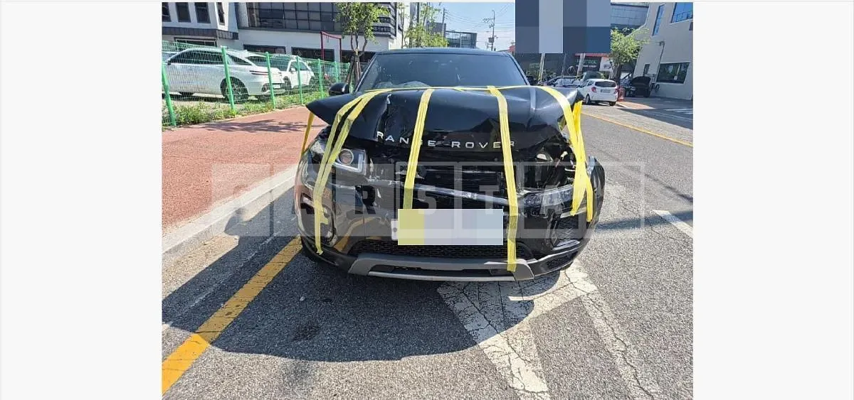Photo 2 of 32: 2018 Land Rover Range Rover Evoque 2.0d — Korean insurance auction