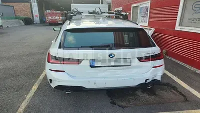 Photo 1 of 6: 2021 BMW 320d Touring, VIN WBA6L5101MFK75180 — Korean insurance auction