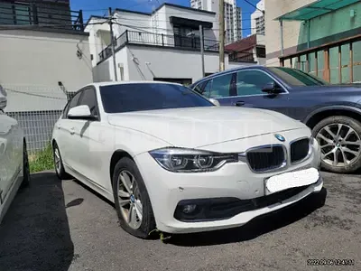 Photo 1 of 17: 2016 BMW 320d, VIN WBA8D1106GK656467 — Korean insurance auction