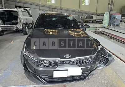 Photo 1 of 19: 2020 Kia K5 — Korean insurance auction