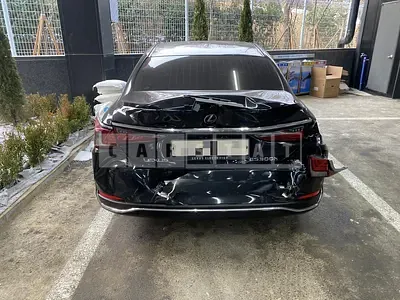 2021 Lexus ES300h