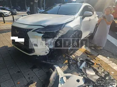 Photo 1 of 5: 2025 Lexus NX350h — Korean insurance auction