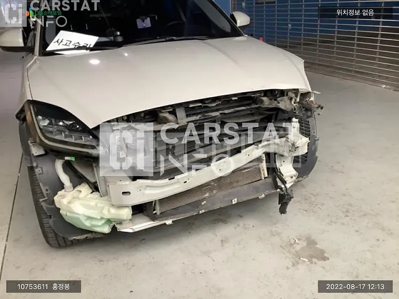 Photo 2 of 20: 2018 Jaguar E-Pace P250, VIN SADFA2BX9J1Z33540 — Korean insurance auction