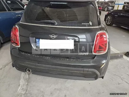 Photo 2 of 15: 2024 MINI Cooper — Korean insurance auction