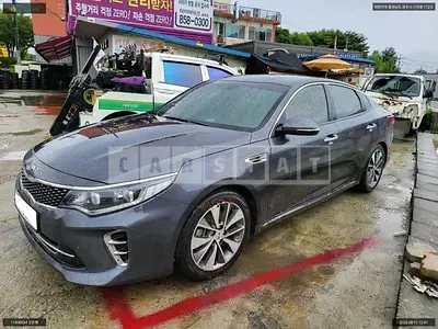 Photo 1 of 18: 2016 Kia K5, VIN KNAGW411BGA093967 — Korean insurance auction