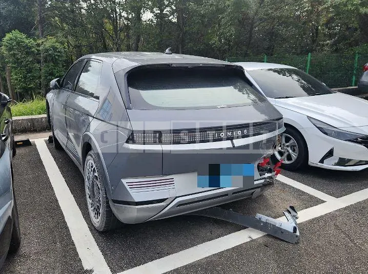 Photo 2 of 13: 2022 Hyundai IONIQ 5, VIN KMHKR81AFNU105674 — Korean insurance auction