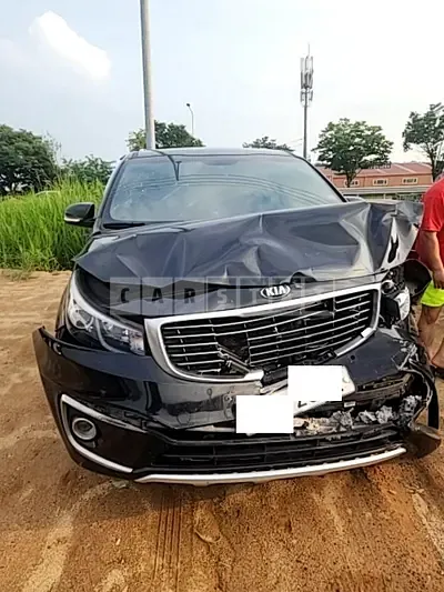 Photo 1 of 20: 2018 Kia Carnival, VIN KNAME81ABJS370817 — Korean insurance auction