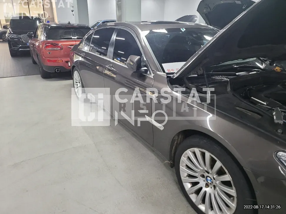 Photo 2 of 22: 2015 BMW 730Ld, VIN WBAYG4108FD832253 — Korean insurance auction