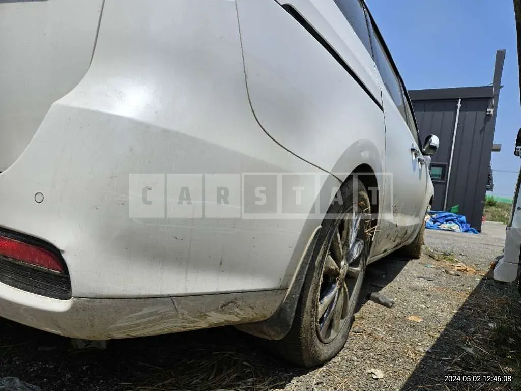 Photo 2 of 15: 2019 Kia Carnival — Korean insurance auction