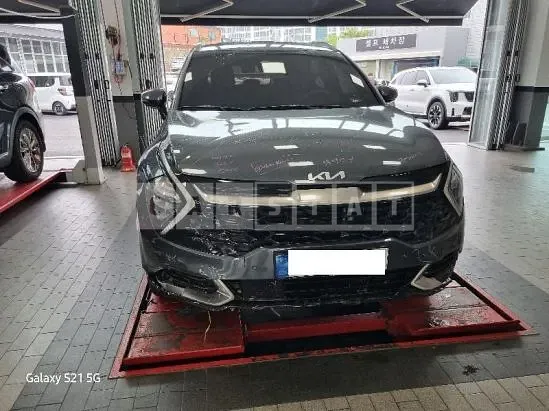Photo 2 of 50: 2022 Kia Sportage, VIN KNAPX81GBNK031177 — Korean insurance auction