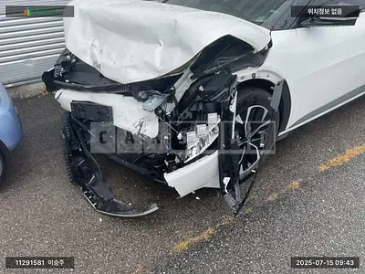 Photo 1 of 12: 2022 Kia EV6, VIN KNAC281AFNA072424 — Korean insurance auction