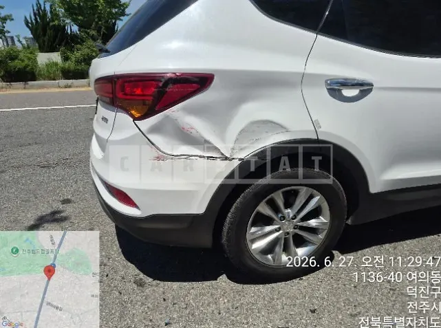 Photo 2 of 18: 2017 Hyundai Santa Fe DM — Korean insurance auction