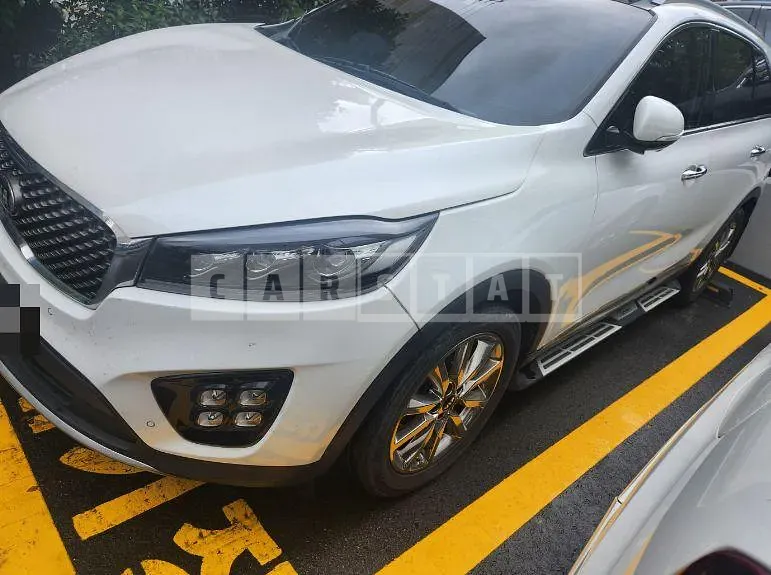 Photo 2 of 8: 2015 Kia Sorento 2.0 — Korean insurance auction