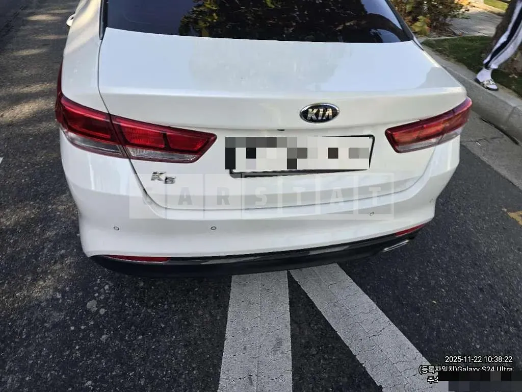 Photo 2 of 20: 2017 Kia K5 LPG — Korean insurance auction