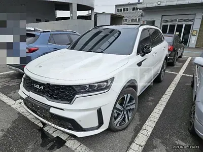 Photo 1 of 40: 2022 Kia Sorento 1.6 (Hybrid), VIN KNARL81GBPA135233 — Korean insurance auction