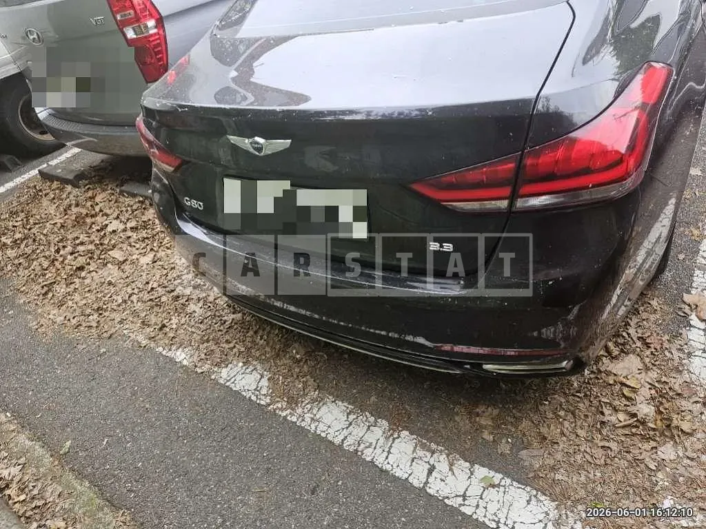 Photo 2 of 37: 2018 Genesis G80 — Korean insurance auction