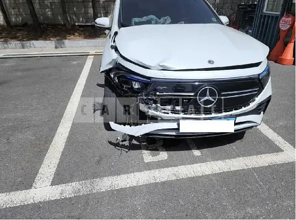 Photo 2 of 38: 2022 Mercedes-Benz EQA250, VIN W1N9N0BB6NJ042416 — Korean insurance auction