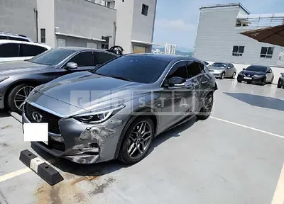 Photo 1 of 15: 2017 Infiniti Q30, VIN SJKCH53EXHA053253 — Korean insurance auction