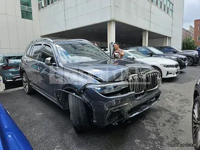 Photo 1 of 50: 2020 BMW X7 M50d — Korean insurance auction