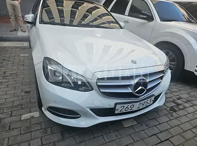 Photo 1 of 39: 2015 Mercedes-Benz E250 BlueTec 4Matic — Korean insurance auction