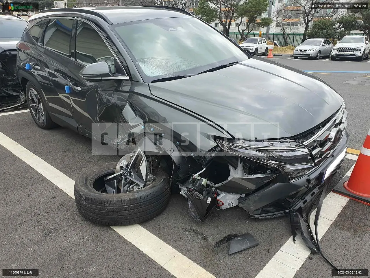 Photo 2 of 13: 2025 Hyundai Tucson, VIN KMHJC81BGTU464956 — Korean insurance auction