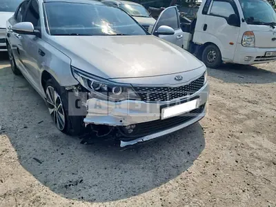 Photo 1 of 22: 2015 Kia K5, VIN KNAGU415GGA021935 — Korean insurance auction
