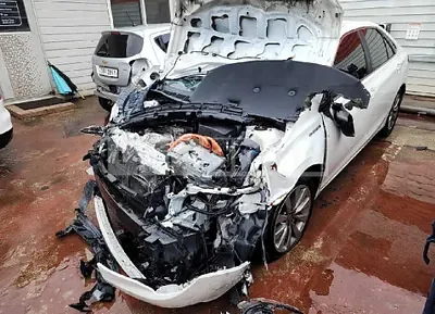 Photo 1 of 12: 2016 Toyota Camry Hybrid, VIN 4T1BD1FK4GU188368 — Korean insurance auction