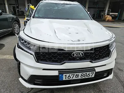 Photo 1 of 26: 2021 Kia Sorento, VIN KNARH81BGMA054794 — Korean insurance auction