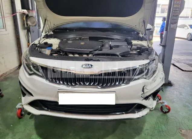 Photo 2 of 28: 2019 Kia K5, VIN KNAGS416BKA317008 — Korean insurance auction