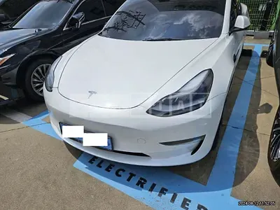 Photo 1 of 21: 2022 Tesla Model 3 — Korean insurance auction