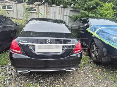 Photo 1 of 10: 2018 Mercedes-Benz C200 — Korean insurance auction