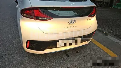 Photo 1 of 8: 2016 Hyundai IONIQ Hybrid — Korean insurance auction
