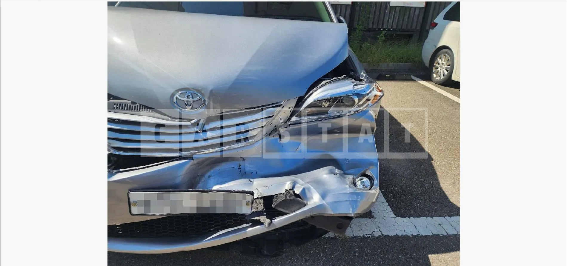 Photo 2 of 22: 2017 Toyota Siena 4WD — Korean insurance auction