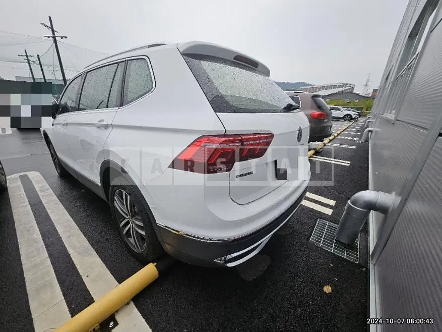 Photo 2 of 21: 2024 Volkswagen Tiguan All Space — Korean insurance auction