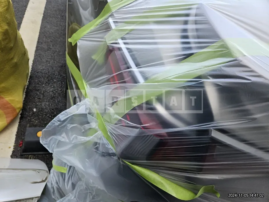 Photo 2 of 20: 2022 Lexus ES300h — Korean insurance auction