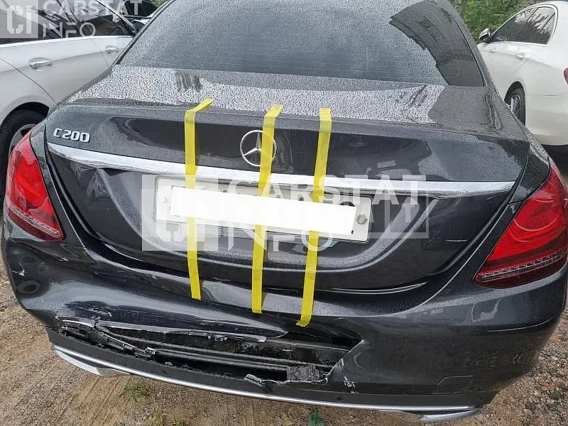 Photo 2 of 31: 2020 Mercedes-Benz C200, VIN W1KWF8AB3LR568949 — Korean insurance auction