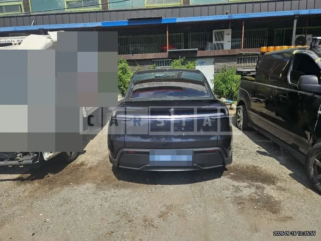 Photo 2 of 48: 2026 Tesla Model Y Premium RWD — Korean insurance auction