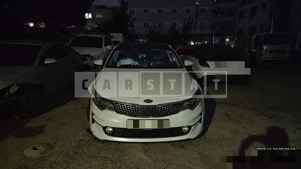 Photo 2 of 3: 2015 Kia K5 LPI — Korean insurance auction