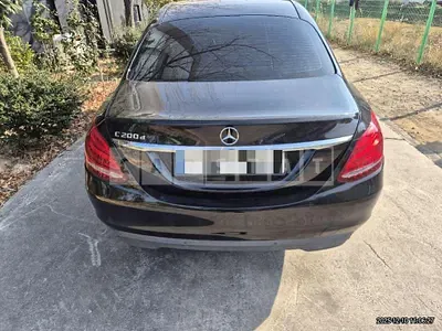 Photo 1 of 10: 2018 Mercedes-Benz C200 d — Korean insurance auction