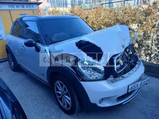 Photo 2 of 24: 2016 MINI Cooper D Countryman ALL4 — Korean insurance auction