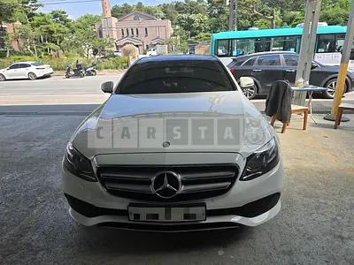 Photo 1 of 54: 2016 Mercedes-Benz E300 4Matic — Korean insurance auction