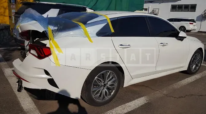 Photo 2 of 16: 2021 Kia K5, VIN KNAG341JBMA016670 — Korean insurance auction