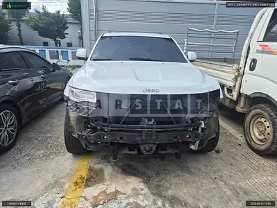 Photo 1 of 10: 2016 Jeep Grand Cherokee, VIN 1C4RJFJM3GC445141 — Korean insurance auction