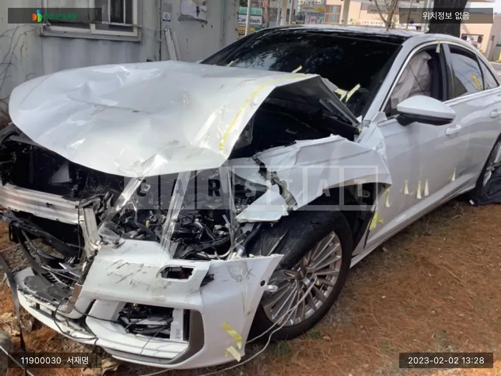 Photo 2 of 23: 2020 Audi A6 40 TDI, VIN WAUZZZF28LN018079 — Korean insurance auction